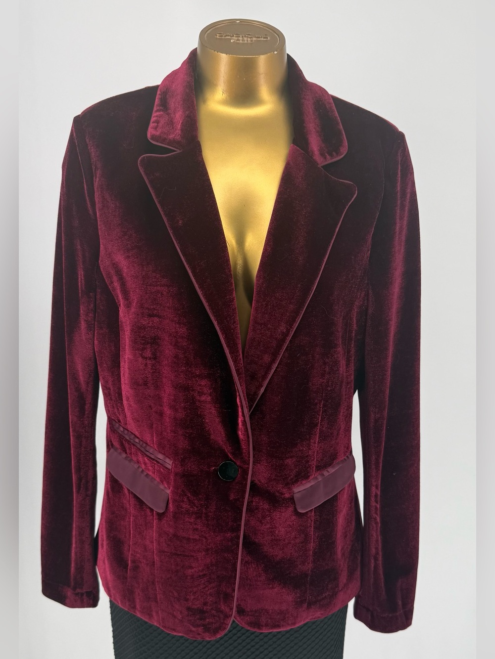 NWT Fate by LFD Women's Burgundy Velvet Blazer Jacket Size Large